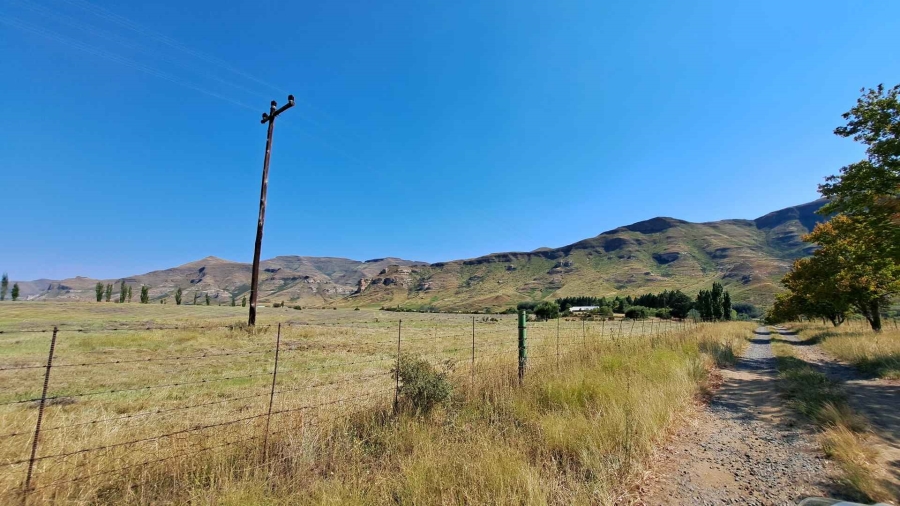 8 Bedroom Property for Sale in Clarens Free State